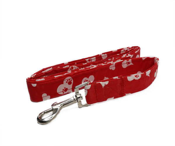 paw heart leash